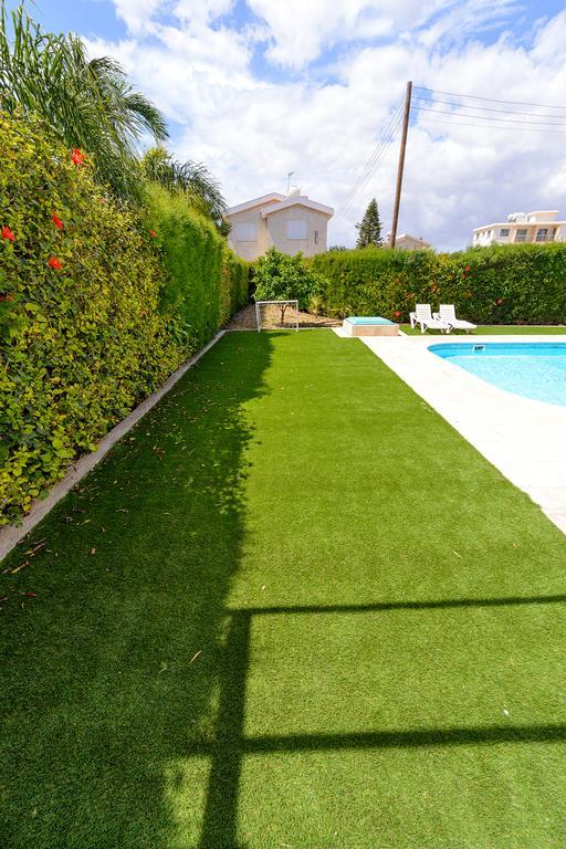 Merab Center Villas Ayia Napa Cameră foto