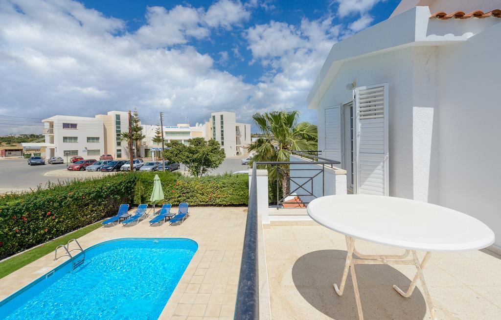 Merab Center Villas Ayia Napa Cameră foto