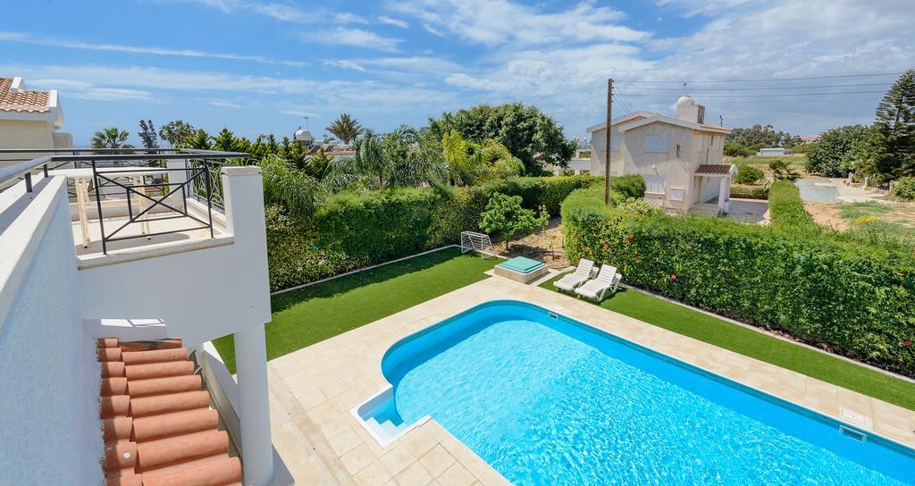 Merab Center Villas Ayia Napa Exterior foto