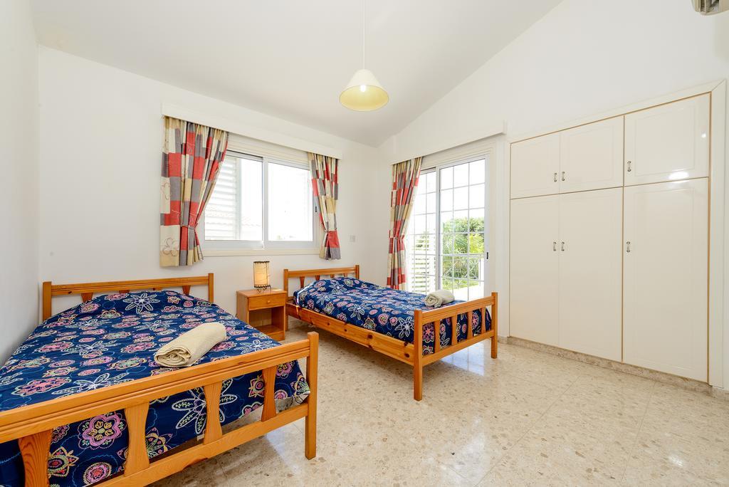 Merab Center Villas Ayia Napa Cameră foto