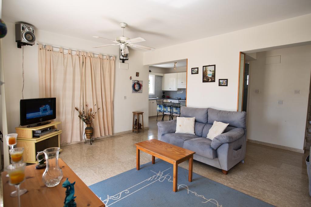 Merab Center Villas Ayia Napa Exterior foto